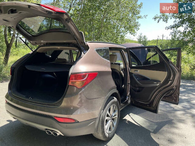 Коричневий Хендай Санта Фе, об'ємом двигуна 2.2 л та пробігом 285 тис. км за 18200 $, фото 13 на Automoto.ua