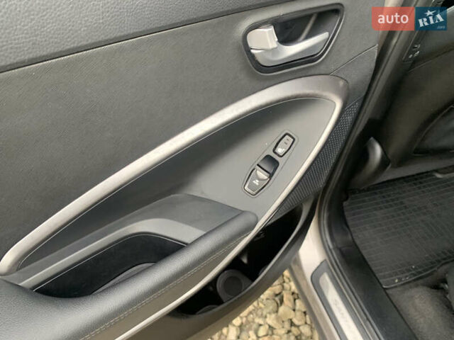 Коричневый Хендай Санта Фе, объемом двигателя 2.2 л и пробегом 181 тыс. км за 19300 $, фото 28 на Automoto.ua