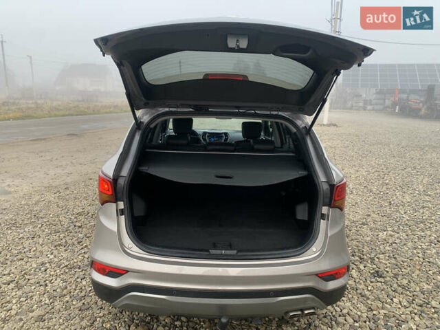 Коричневый Хендай Санта Фе, объемом двигателя 2.2 л и пробегом 181 тыс. км за 19300 $, фото 17 на Automoto.ua