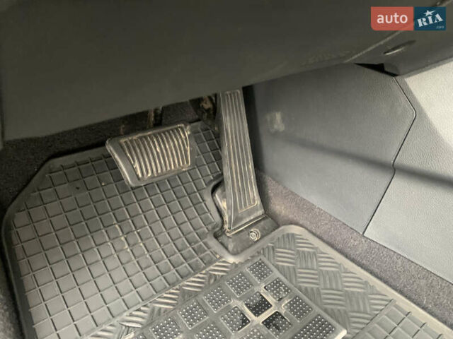 Коричневый Хендай Санта Фе, объемом двигателя 2.2 л и пробегом 181 тыс. км за 19300 $, фото 32 на Automoto.ua