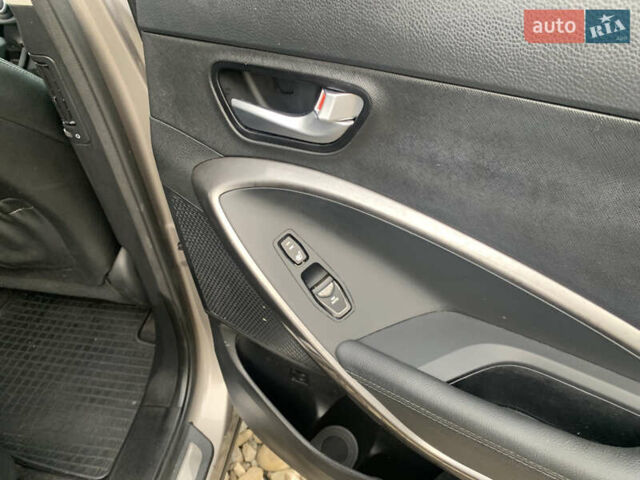 Коричневый Хендай Санта Фе, объемом двигателя 2.2 л и пробегом 181 тыс. км за 19300 $, фото 31 на Automoto.ua