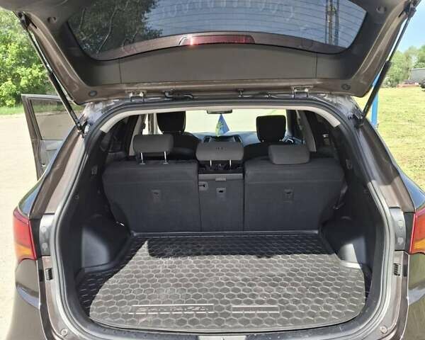 Коричневый Хендай Санта Фе, объемом двигателя 2.36 л и пробегом 102 тыс. км за 18900 $, фото 6 на Automoto.ua