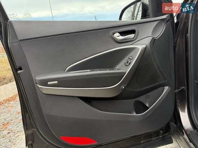 Коричневий Хендай Санта Фе, об'ємом двигуна 2.2 л та пробігом 102 тис. км за 22800 $, фото 54 на Automoto.ua