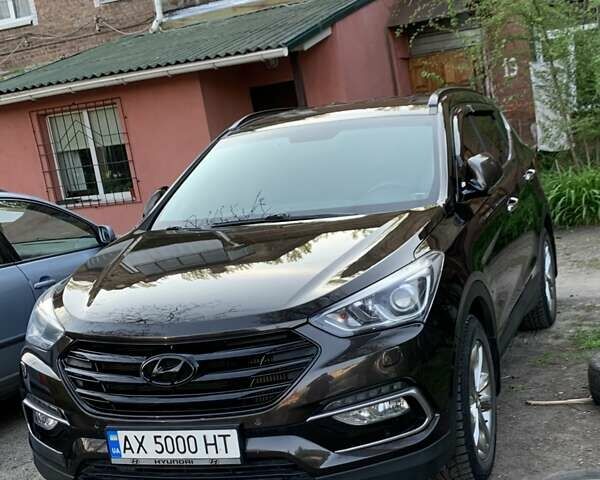 Коричневый Хендай Санта Фе, объемом двигателя 2.2 л и пробегом 171 тыс. км за 22700 $, фото 1 на Automoto.ua