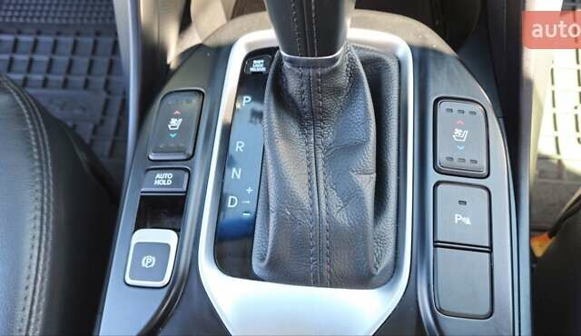 Коричневый Хендай Санта Фе, объемом двигателя 2.2 л и пробегом 379 тыс. км за 17200 $, фото 10 на Automoto.ua