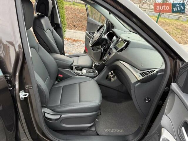 Коричневий Хендай Санта Фе, об'ємом двигуна 2.2 л та пробігом 102 тис. км за 22800 $, фото 29 на Automoto.ua