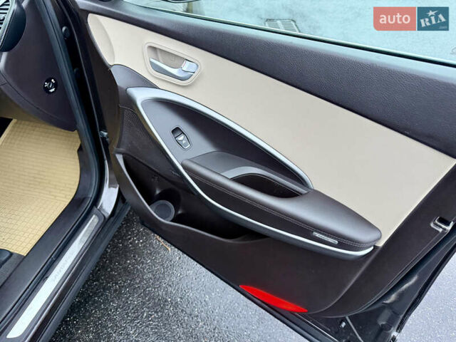 Коричневий Хендай Санта Фе, об'ємом двигуна 2.2 л та пробігом 129 тис. км за 23300 $, фото 84 на Automoto.ua