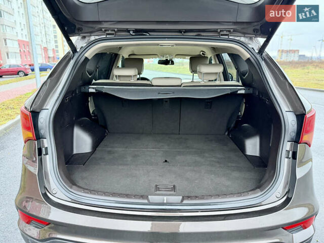 Коричневий Хендай Санта Фе, об'ємом двигуна 2.2 л та пробігом 129 тис. км за 23300 $, фото 42 на Automoto.ua