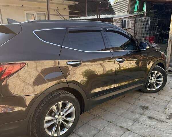 Коричневый Хендай Санта Фе, объемом двигателя 2.2 л и пробегом 171 тыс. км за 22700 $, фото 2 на Automoto.ua