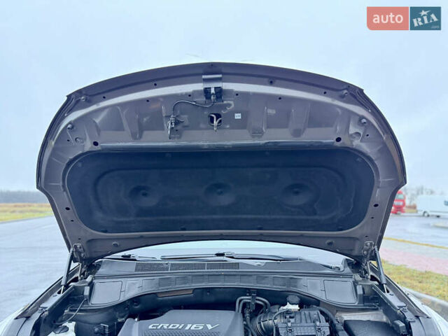 Коричневий Хендай Санта Фе, об'ємом двигуна 2.2 л та пробігом 129 тис. км за 23300 $, фото 77 на Automoto.ua