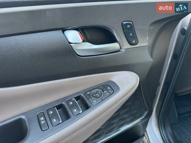 Коричневий Хендай Санта Фе, об'ємом двигуна 2.2 л та пробігом 61 тис. км за 38000 $, фото 45 на Automoto.ua