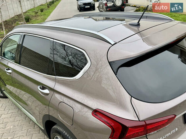 Коричневый Хендай Санта Фе, объемом двигателя 2.2 л и пробегом 61 тыс. км за 37000 $, фото 46 на Automoto.ua