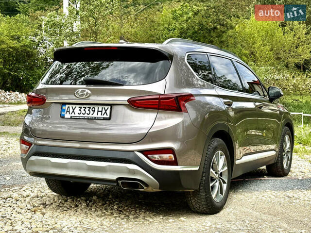 Коричневый Хендай Санта Фе, объемом двигателя 2.36 л и пробегом 80 тыс. км за 25400 $, фото 8 на Automoto.ua