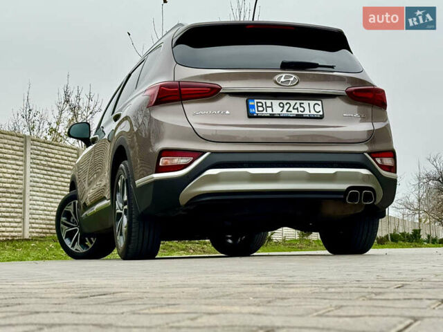 Коричневый Хендай Санта Фе, объемом двигателя 2.2 л и пробегом 61 тыс. км за 37000 $, фото 82 на Automoto.ua