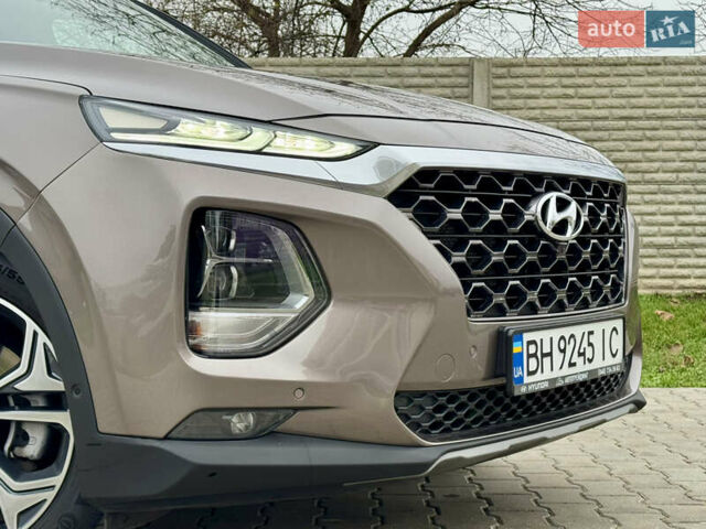 Коричневый Хендай Санта Фе, объемом двигателя 2.2 л и пробегом 61 тыс. км за 37000 $, фото 22 на Automoto.ua