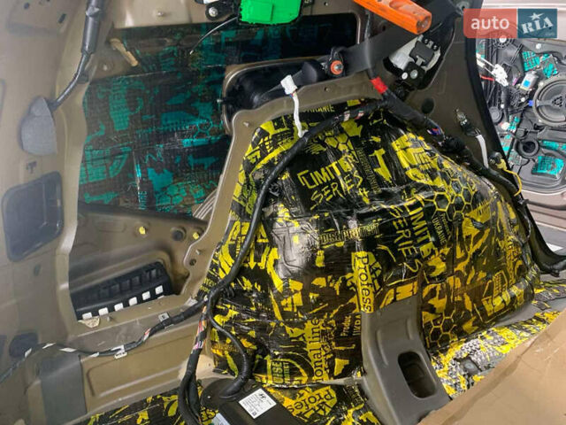 Коричневый Хендай Санта Фе, объемом двигателя 2.36 л и пробегом 80 тыс. км за 25400 $, фото 94 на Automoto.ua