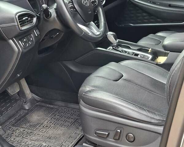 Коричневый Хендай Санта Фе, объемом двигателя 2.4 л и пробегом 94 тыс. км за 26555 $, фото 12 на Automoto.ua