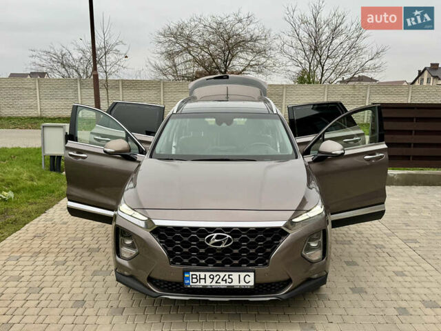 Коричневый Хендай Санта Фе, объемом двигателя 2.2 л и пробегом 61 тыс. км за 37000 $, фото 52 на Automoto.ua