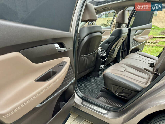 Коричневый Хендай Санта Фе, объемом двигателя 2.2 л и пробегом 61 тыс. км за 37000 $, фото 67 на Automoto.ua