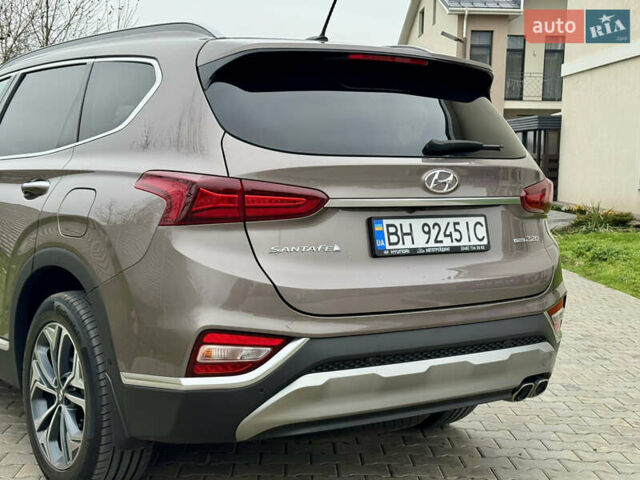 Коричневый Хендай Санта Фе, объемом двигателя 2.2 л и пробегом 61 тыс. км за 37000 $, фото 72 на Automoto.ua