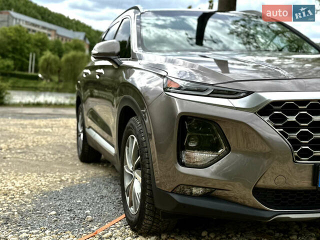 Коричневый Хендай Санта Фе, объемом двигателя 2.36 л и пробегом 80 тыс. км за 25400 $, фото 20 на Automoto.ua