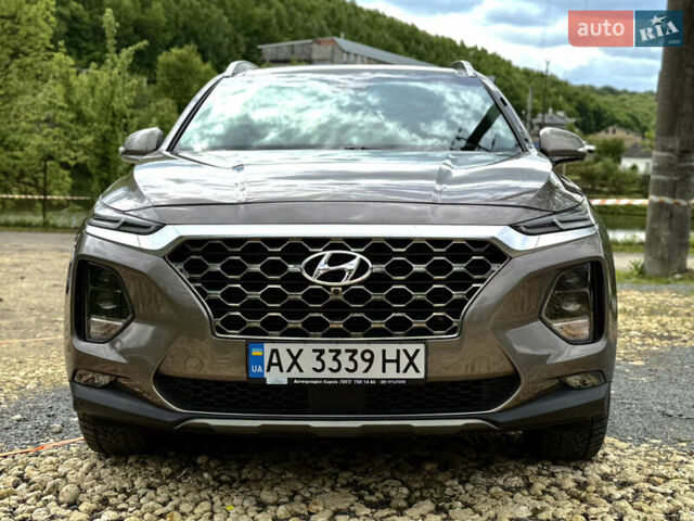 Коричневый Хендай Санта Фе, объемом двигателя 2.36 л и пробегом 80 тыс. км за 25400 $, фото 17 на Automoto.ua