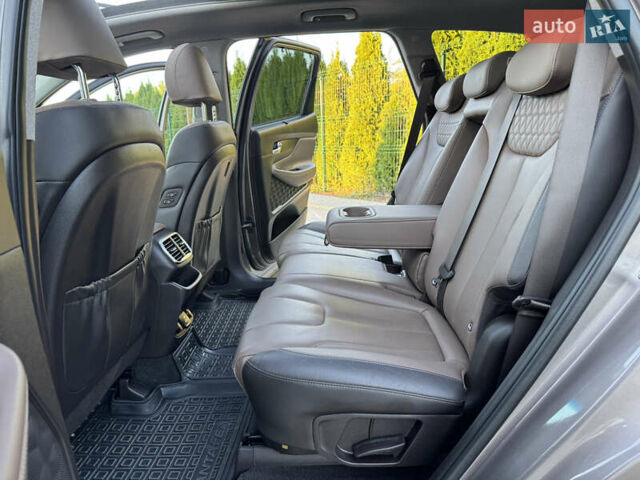 Коричневий Хендай Санта Фе, об'ємом двигуна 2.2 л та пробігом 61 тис. км за 38000 $, фото 63 на Automoto.ua