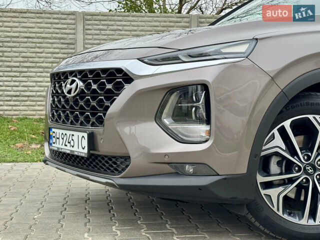 Коричневый Хендай Санта Фе, объемом двигателя 2.2 л и пробегом 61 тыс. км за 37000 $, фото 8 на Automoto.ua