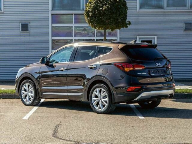 Коричневый Хендай Санта Фе, объемом двигателя 2.4 л и пробегом 119 тыс. км за 14000 $, фото 3 на Automoto.ua