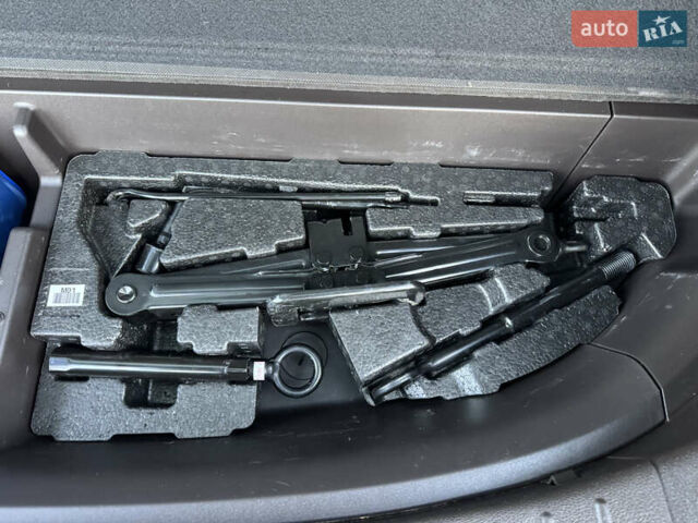 Коричневий Хендай Санта Фе, об'ємом двигуна 2.2 л та пробігом 61 тис. км за 38000 $, фото 122 на Automoto.ua