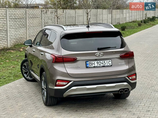 Коричневый Хендай Санта Фе, объемом двигателя 2.2 л и пробегом 61 тыс. км за 37000 $, фото 77 на Automoto.ua