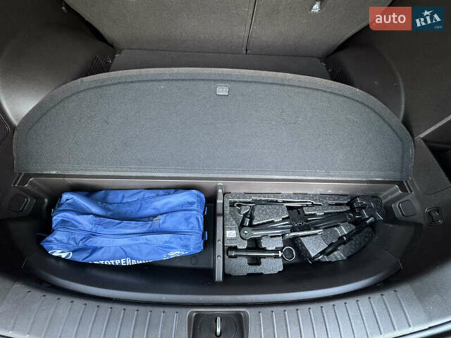 Коричневий Хендай Санта Фе, об'ємом двигуна 2.2 л та пробігом 61 тис. км за 38000 $, фото 121 на Automoto.ua