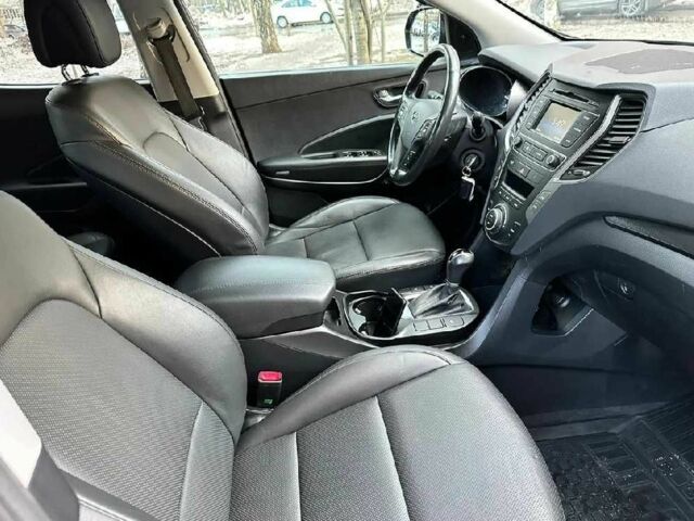 Коричневый Хендай Санта Фе, объемом двигателя 2.2 л и пробегом 74 тыс. км за 19000 $, фото 9 на Automoto.ua