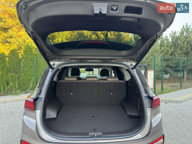 Коричневий Хендай Санта Фе, об'ємом двигуна 2.2 л та пробігом 61 тис. км за 38000 $, фото 117 на Automoto.ua