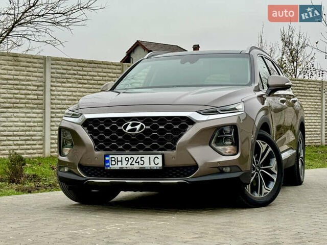 Коричневый Хендай Санта Фе, объемом двигателя 2.2 л и пробегом 61 тыс. км за 37000 $, фото 2 на Automoto.ua