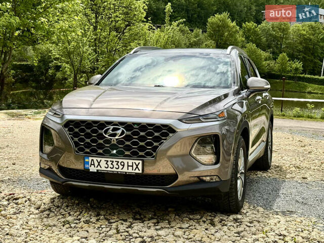 Коричневый Хендай Санта Фе, объемом двигателя 2.36 л и пробегом 80 тыс. км за 25400 $, фото 2 на Automoto.ua