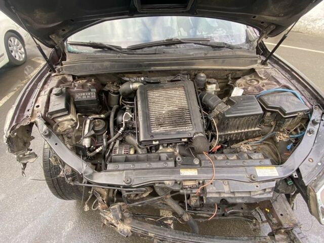 Красный Хендай Санта Фе, объемом двигателя 2.2 л и пробегом 281 тыс. км за 4199 $, фото 6 на Automoto.ua