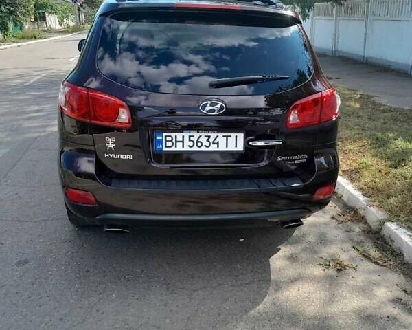 Красный Хендай Санта Фе, объемом двигателя 2.19 л и пробегом 198 тыс. км за 12000 $, фото 4 на Automoto.ua