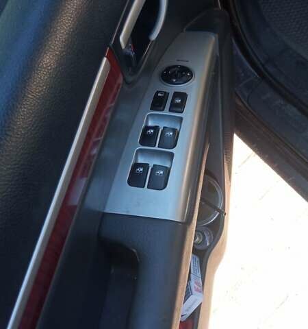 Красный Хендай Санта Фе, объемом двигателя 2.2 л и пробегом 243 тыс. км за 8500 $, фото 15 на Automoto.ua