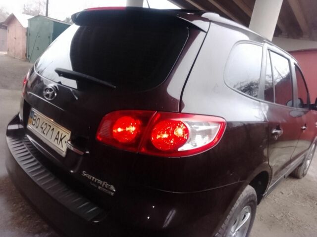 Красный Хендай Санта Фе, объемом двигателя 2.7 л и пробегом 125 тыс. км за 9700 $, фото 6 на Automoto.ua