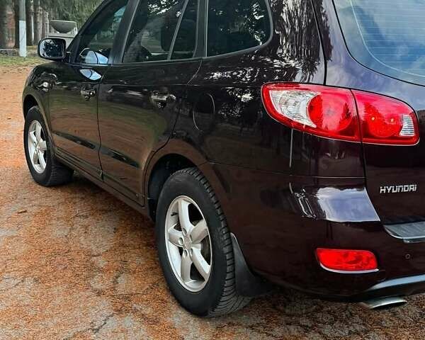 Червоний Хендай Санта Фе, об'ємом двигуна 0 л та пробігом 350 тис. км за 11000 $, фото 1 на Automoto.ua