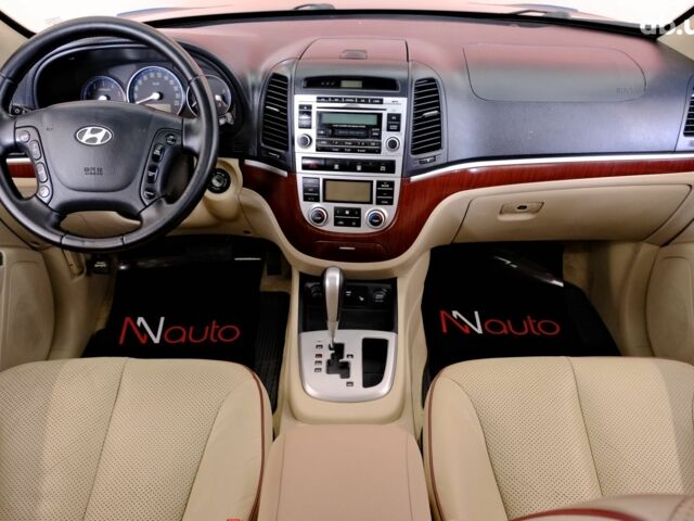 Червоний Хендай Санта Фе, об'ємом двигуна 2.2 л та пробігом 225 тис. км за 9900 $, фото 6 на Automoto.ua