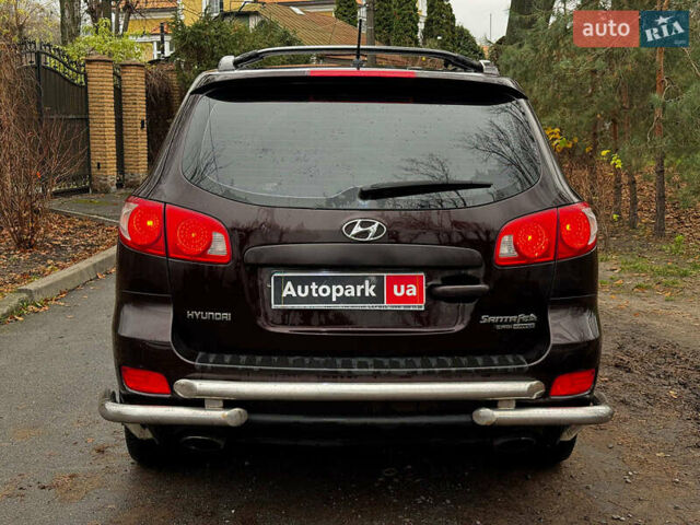 Красный Хендай Санта Фе, объемом двигателя 2.2 л и пробегом 331 тыс. км за 10490 $, фото 10 на Automoto.ua