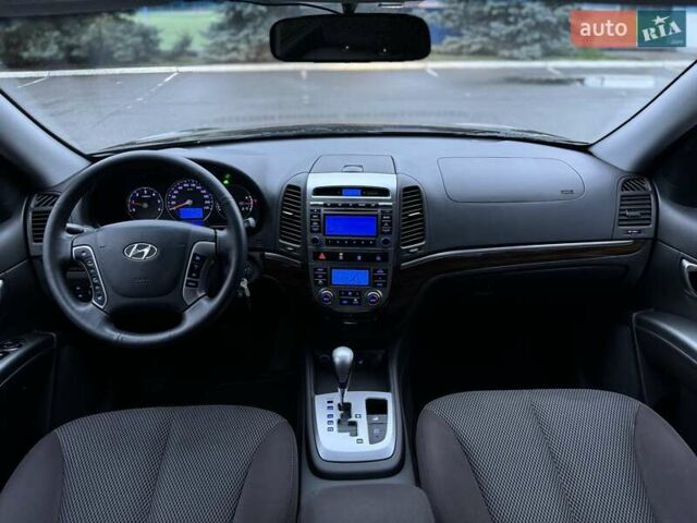 Червоний Хендай Санта Фе, об'ємом двигуна 2.2 л та пробігом 168 тис. км за 12800 $, фото 48 на Automoto.ua