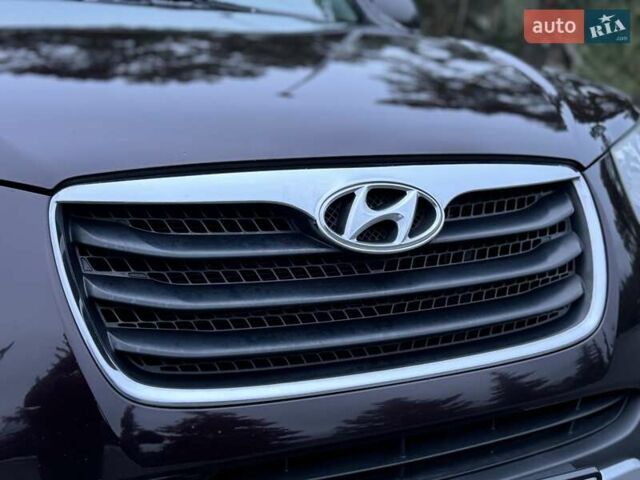 Червоний Хендай Санта Фе, об'ємом двигуна 2.2 л та пробігом 168 тис. км за 12800 $, фото 15 на Automoto.ua