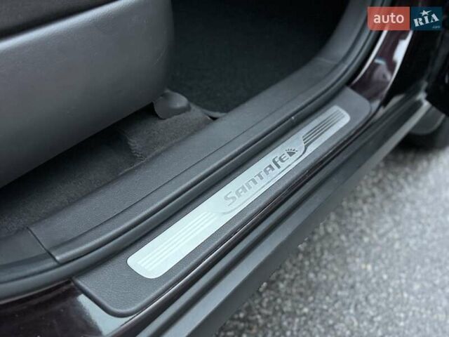 Червоний Хендай Санта Фе, об'ємом двигуна 2.2 л та пробігом 168 тис. км за 12800 $, фото 67 на Automoto.ua