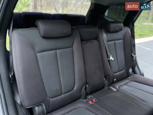 Червоний Хендай Санта Фе, об'ємом двигуна 2.2 л та пробігом 168 тис. км за 12800 $, фото 58 на Automoto.ua