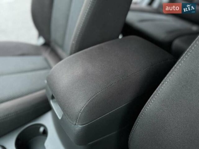 Червоний Хендай Санта Фе, об'ємом двигуна 2.2 л та пробігом 168 тис. км за 12800 $, фото 29 на Automoto.ua