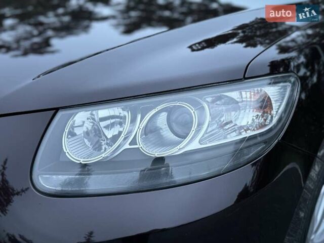 Червоний Хендай Санта Фе, об'ємом двигуна 2.2 л та пробігом 168 тис. км за 12800 $, фото 13 на Automoto.ua