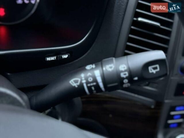 Червоний Хендай Санта Фе, об'ємом двигуна 2.2 л та пробігом 168 тис. км за 12800 $, фото 39 на Automoto.ua